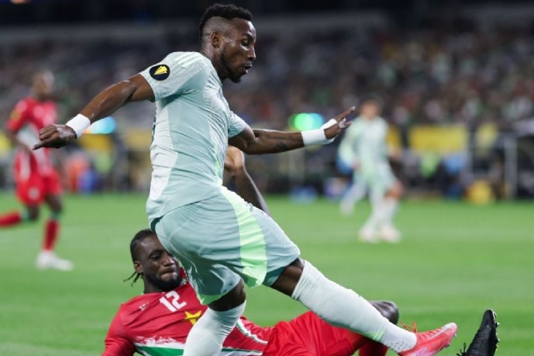 Los mejores MEMES de la victoria de México ante Surinam