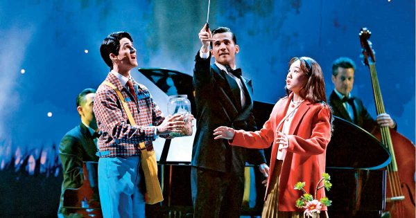 ‘Maybe Happy Ending’, un amor entre androides que conquistó los Premios Tony 2025