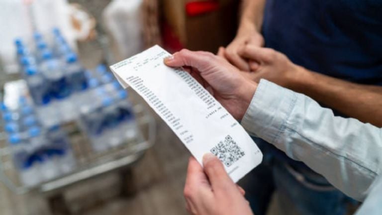 Profeco advierte clientes de Walmart y Sam´s Club por ticket de compra