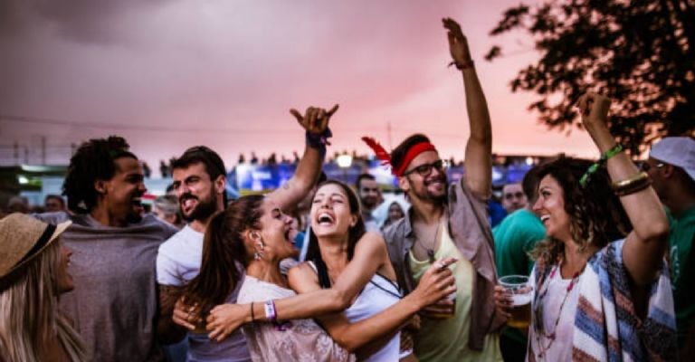 ¿Qué es el FOMO? El nuevo gasto que está golpeando los bolsillos