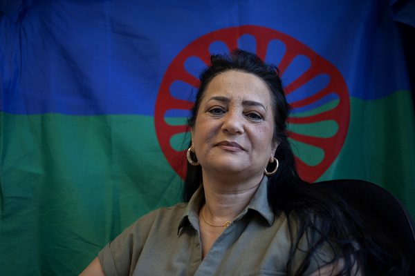 “Si las gitanas abandonamos lo comunitario, nos absorberá el individualismo”