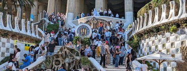 Barcelona borró una línea de bus de Google para evitar a los turistas. No salió como la ciudad esperaba