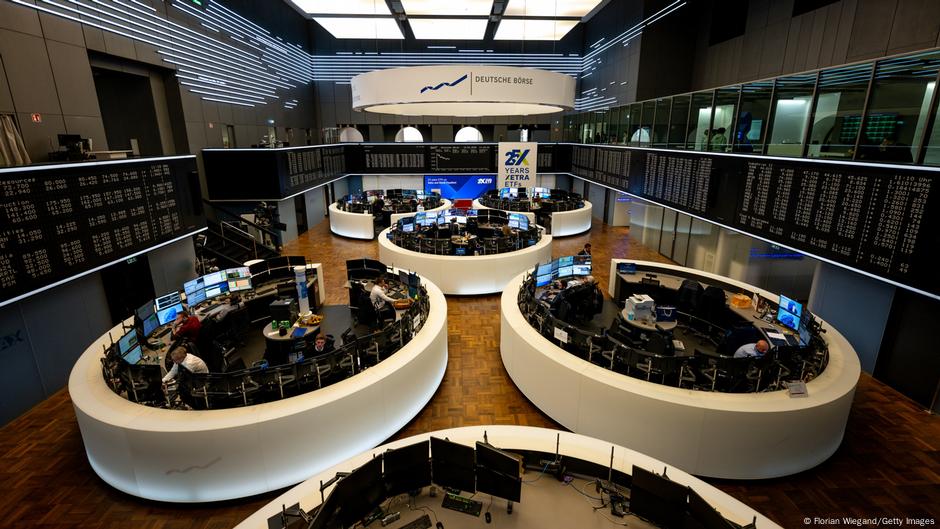 Bolsas europeas en rojo por aranceles de Trump, salvo Londres