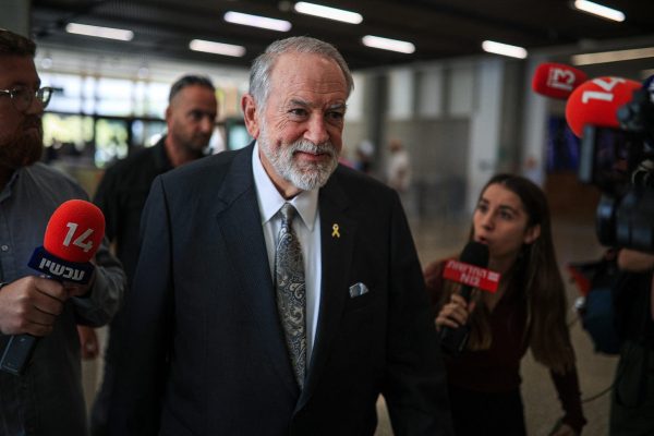 EXCLUSIVE: Mike Huckabee Dijo Que Le Dijo a Netanyahu Que Debe Haber Justicia, Dice a Zeteo el Padre del Palestino-Americano Asesinado