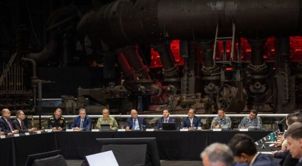 Instalan en Nuevo León la Comisión del Mundial 2026