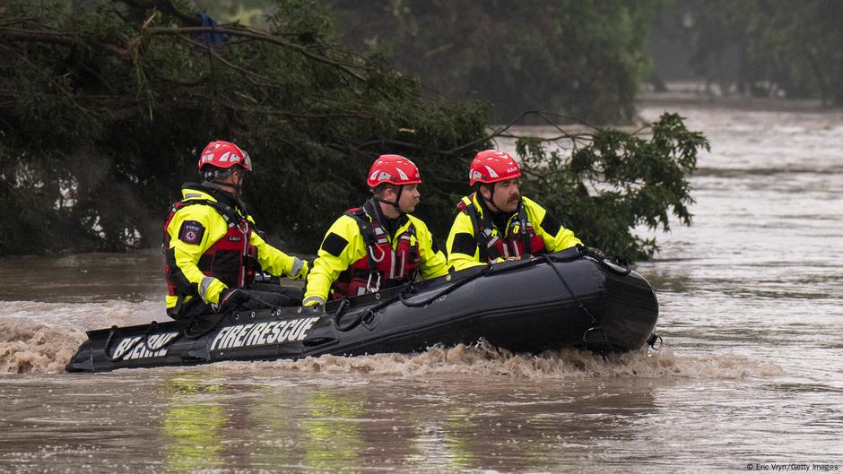 Intensa búsqueda de 27 niñas desaparecidas en Texas
