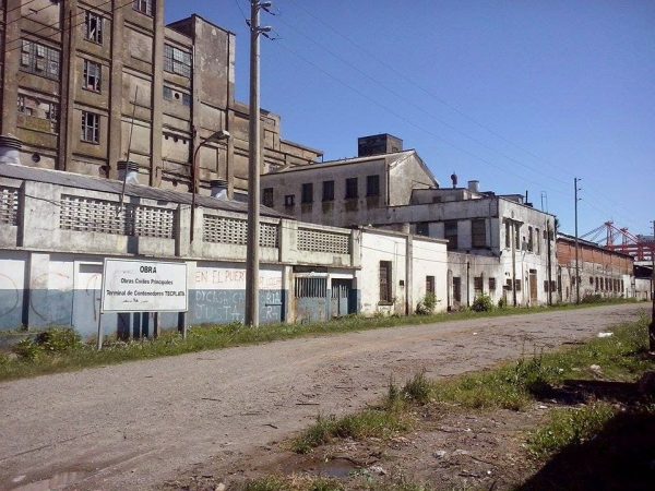 Los trabajadores olvidados por la ciudad - Pie de Página