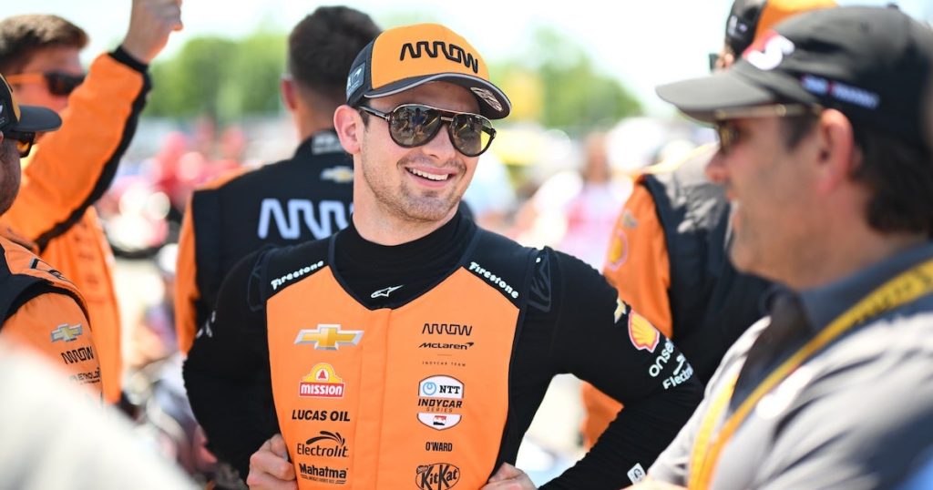 Pato O'Ward gana en Iowa y abre cuenta de victorias en IndyCar 2025