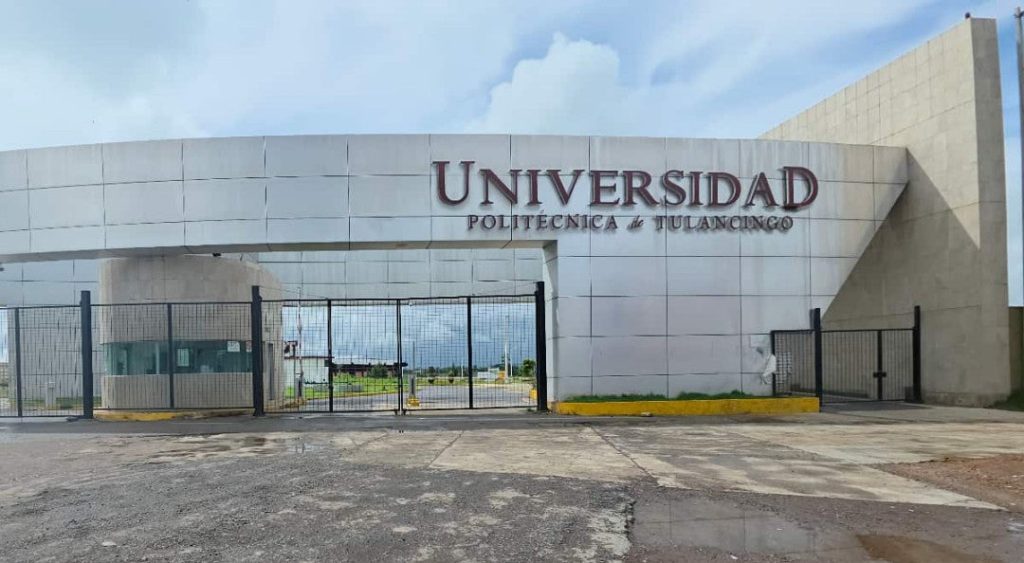 Se denuncian alumno y docente de universidad de Hidalgo por agresión en aula