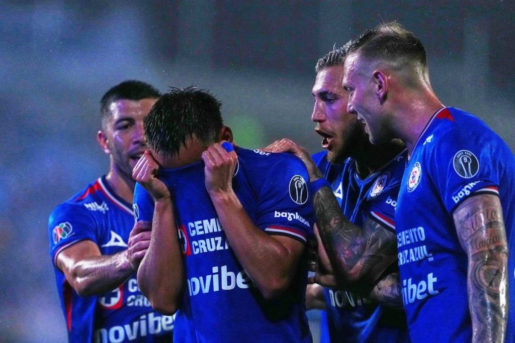 Con espectacular chilena de Paulinho, Toluca se mantiene con vida en la Leagues Cup