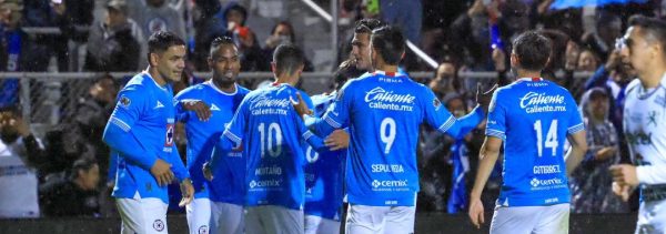 Cruz Azul vence al San Luis y se mantiene invicto en el Apertura 2025