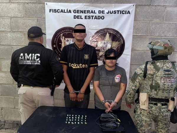 Detención de dos personas y aseguramiento de droga en operativo conjunto AMIC-DEFENSA en Hermosillo