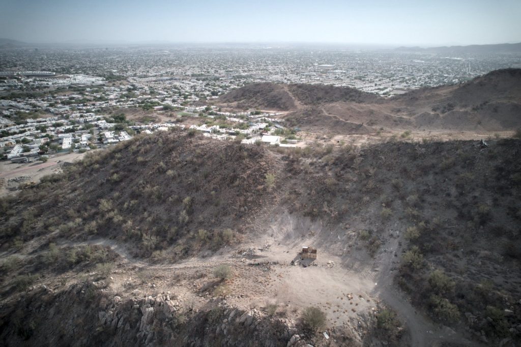 Ecologistas presentan queja por daños e invasión en el Cerro Johnson