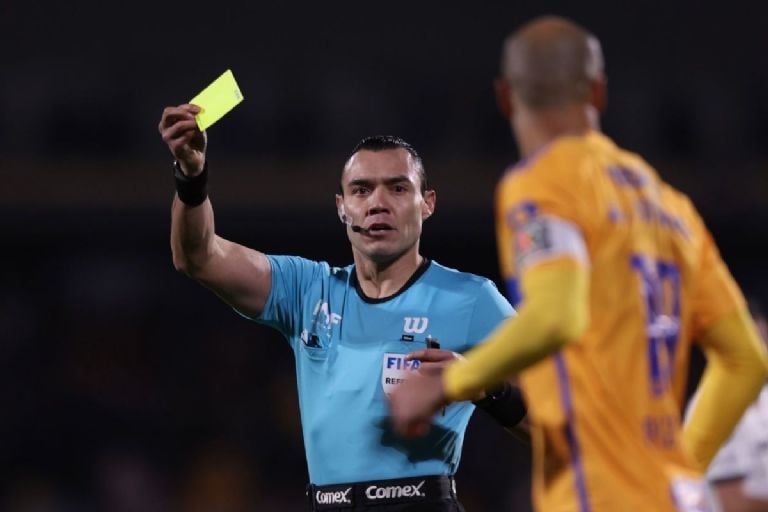 El ‘Gato’ Ortiz y la crisis de árbitros mexicanos
