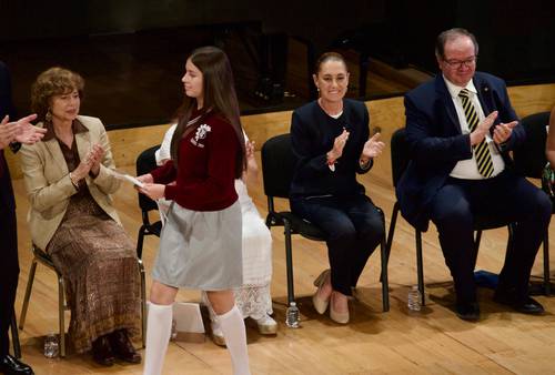 En marcha, el “revolucionario” Sistema de Bachillerato Nacional