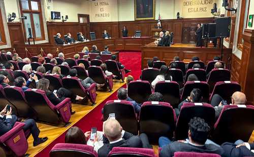 Entre desaires, Piña da último informe en la Corte y cuelga la toga