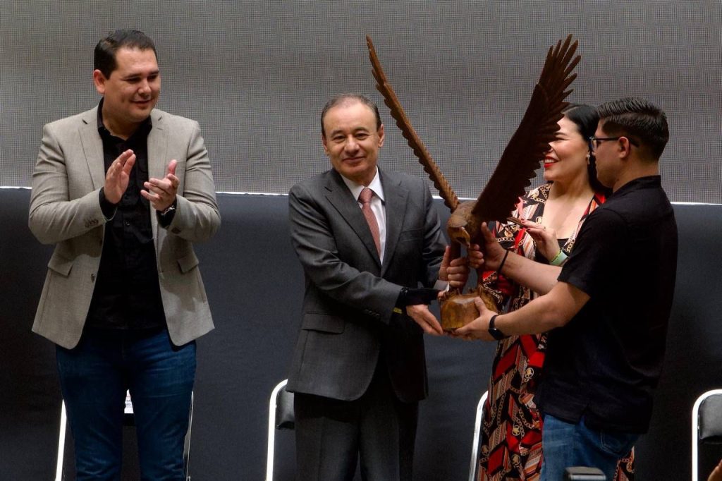 Impulsan talento sonorense con 120 mil pesos del Premio Estatal de la Juventud