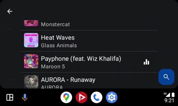 La mejor alternativa open source a YouTube sin anuncios llega a Android Auto: ver vídeos en el coche va a ser más fácil que nunca