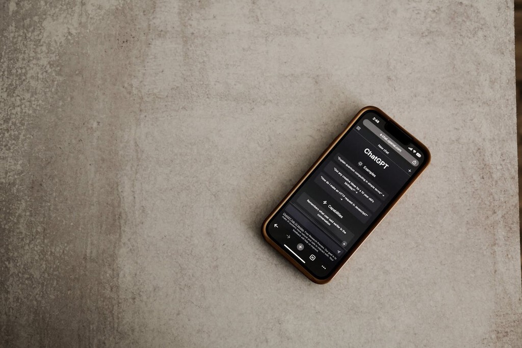 Mi amiga acaba de romper con su pareja y está yendo a terapia. Cuando termina, le da el audio de la sesión a la IA para tener una segunda opinión