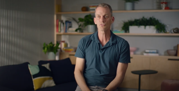 Nuestro enfoque para la innovación energética y la huella ambiental de la IA