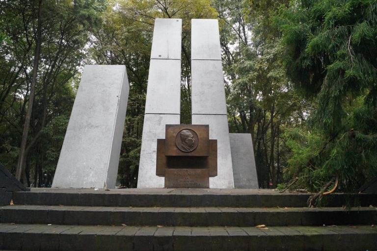 Parque España, un pedacito de historia y tranquilidad en la Condesa