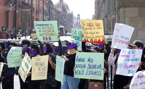 Protestan sobrevivientes