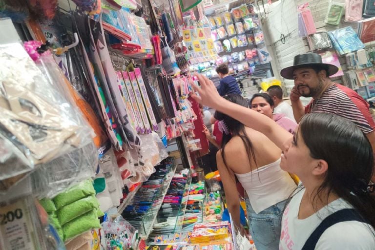 SAT: ¿podrás deducir útiles escolares? Esto es lo que sí te regresará dinero