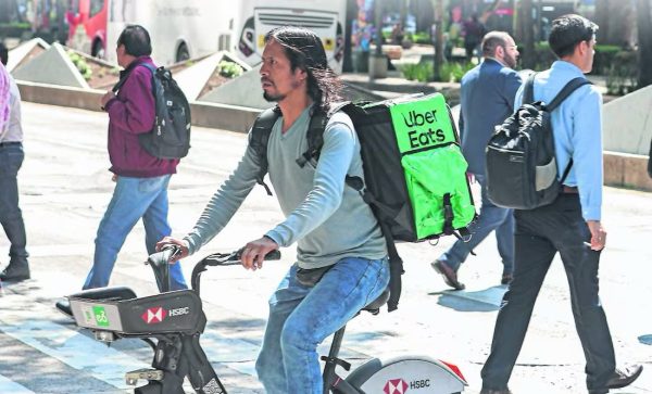 Se registran más de un 1 millón de repartidores de plataformas digitales, máximo histórico en empleo formal
