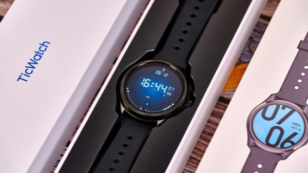 Un Galaxy S24 barato para olvidar el nuevo, Realme oferta dos de sus mejores móviles y otras rebajas en Xiaomi y Moto: Cazando Gangas