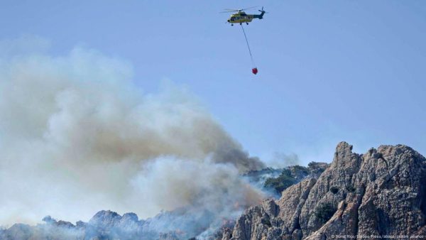 Un muerto en los numerosos incendios forestales que asolan España