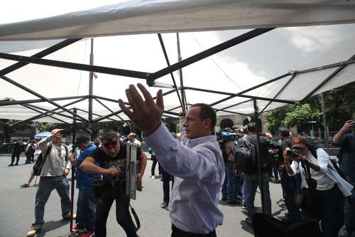 Vallarta va por liberación de su hermano y sobrino