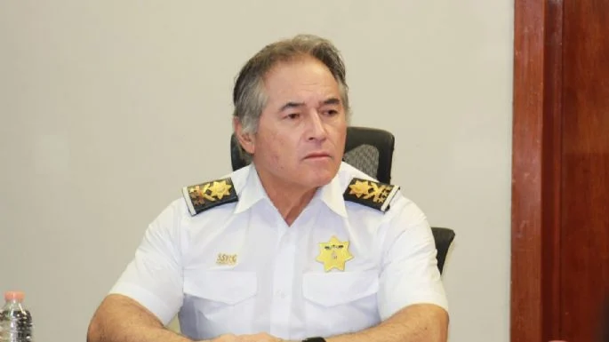 Autoridades federales trasladan a Bermúdez Requena a México