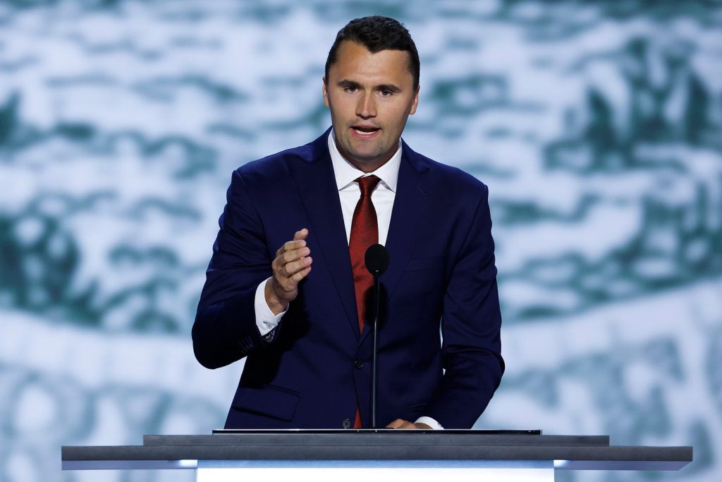 BREAKING: Charlie Kirk Asesinado a Tiros en un Evento en Utah