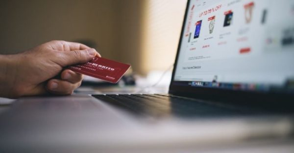 “Cargos fantasma”: ¿qué son y cómo afecta a tu tarjeta de débito?