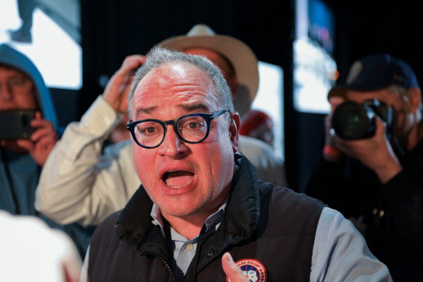 Conoce a los influencers de extrema derecha en la manifestación de Tommy Robinson