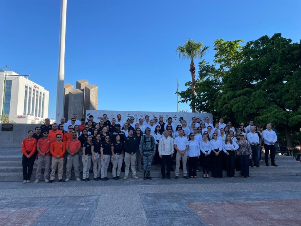 Destacan defensa de principios nacionales en Honores a la Bandera | Radio Sonora