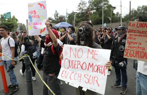 El rector de la UNAM tarda 26 horas en reaccionar a la violencia en el CCH Sur