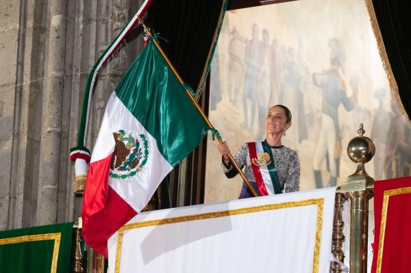 En su primer Grito, Sheinbaum reivindicó a las mujeres independentistas