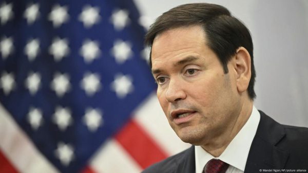 Estados Unidos anuncia ayuda financiera y apoyo a Ecuador para enfrentar el narcotráfico