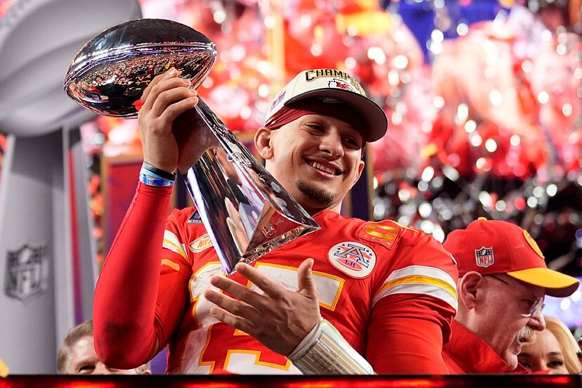 ¡Están de vuelta! Kansas City Chiefs gana su primer partido de la temporada