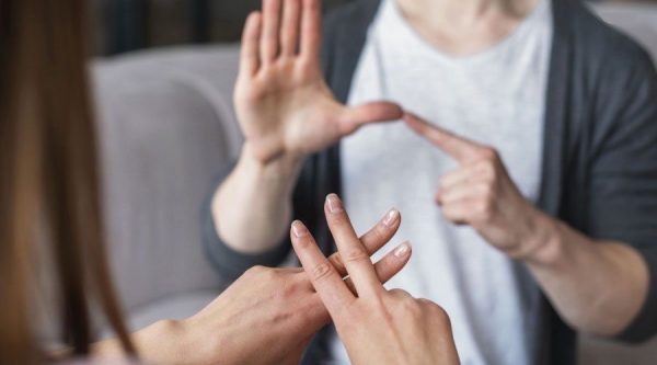 Fundación Corre Conmigo invita a taller de Lengua de Señas