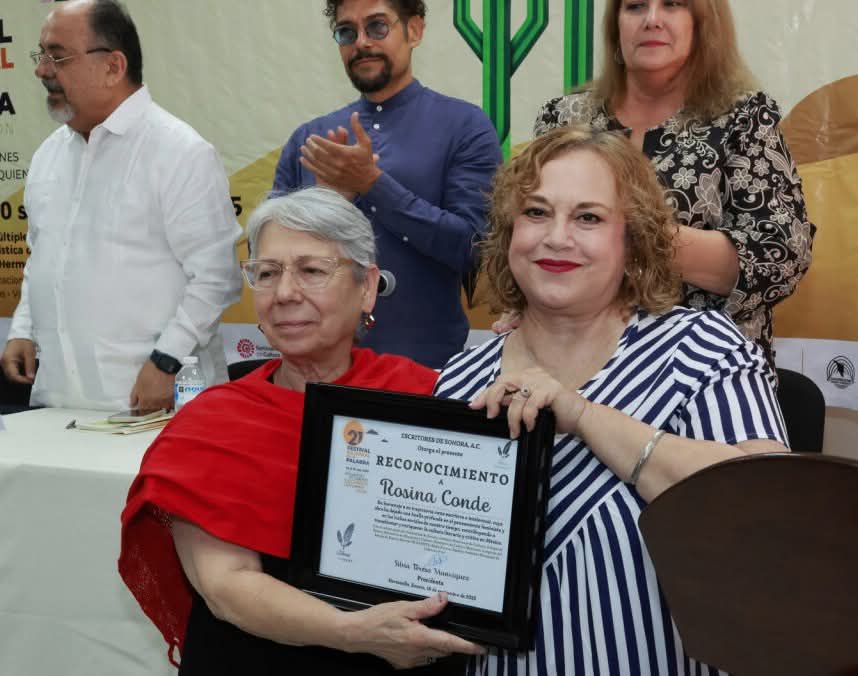 Galardonan a la escritora Rosina Conde en Festival Nacional de la Palabra