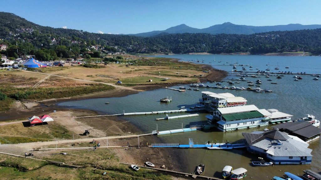 Hay 58 mil títulos de concesión de agua con anomalías; algunos ligados a campos de golf
