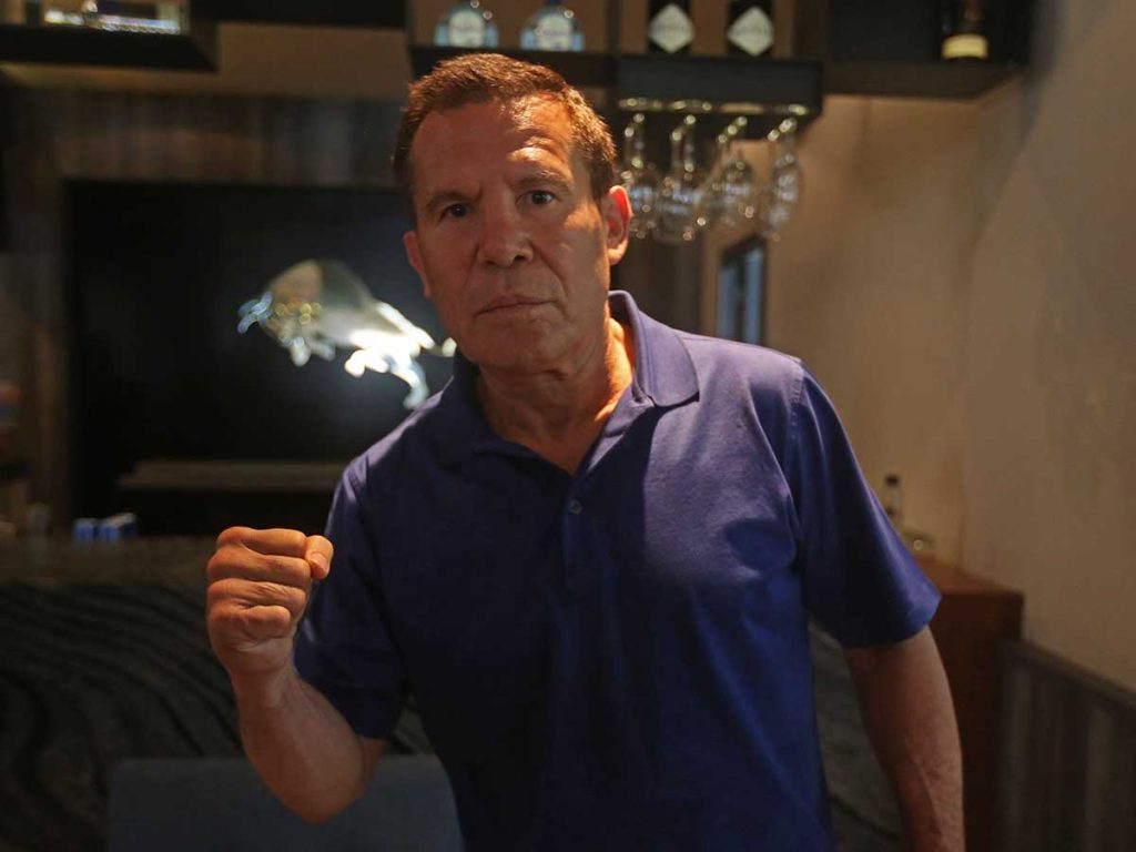 Julio César Chávez fue hospitalizado en Culiacán