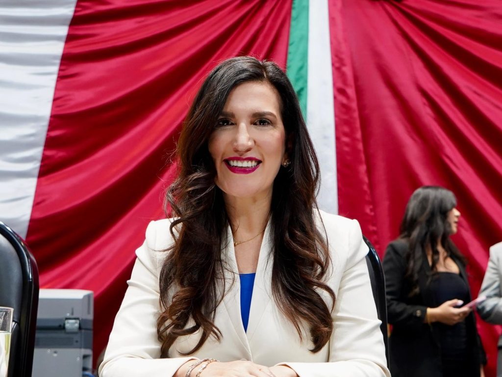 Kenia López presidirá Cámara de Diputados; Morena acepta propuesta
