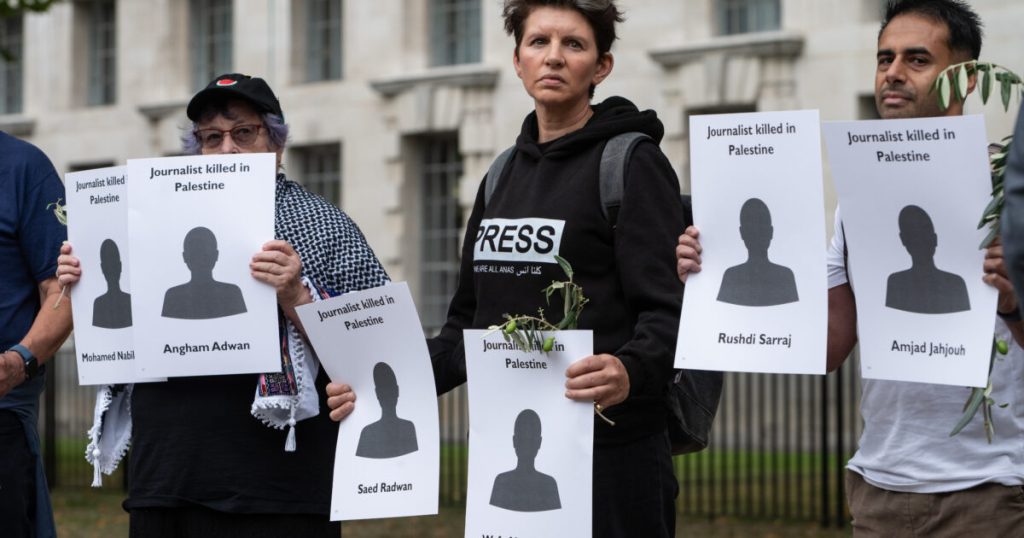 Los representantes sindicales de la BBC advirtieron al personal que no asistiera a la propia vigilia del sindicato por los periodistas palestinos.