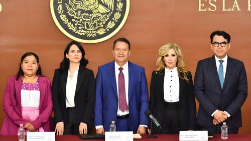 Ministros reducirán sus salarios; ganarán menos que la Presidenta
