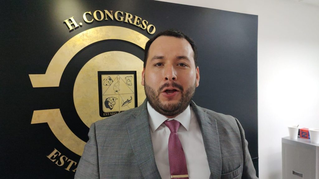 Propone Manuel Scott mecanismos para garantizar vivienda desde el Estado