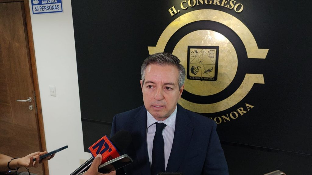 Propone Omar del Valle proteger el patrimonio familiar de embargos