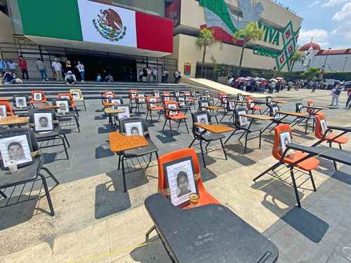 Se suman a protestas en seis entidades